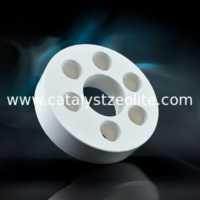 Wysoka stabilność termiczna Alumina Katalizator 6 Otwór 33mm 18mm