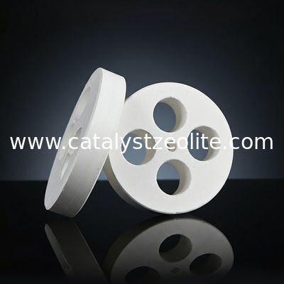 Wysoka stabilność termiczna Alumina Katalizator 6 Otwór 33mm 18mm